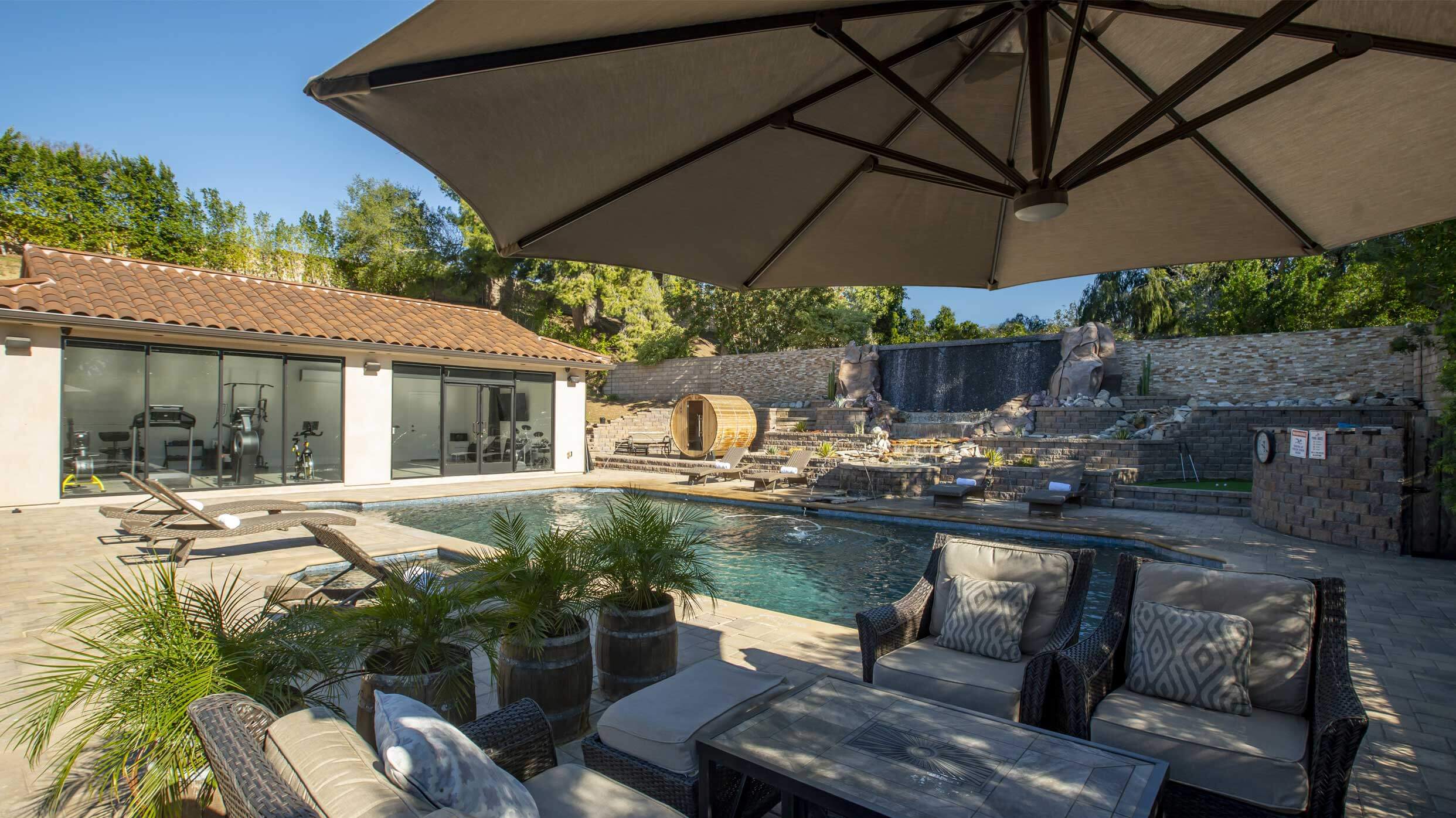 Outdoor-Seating-Area-_-Wish-Recovery-Luxury-Rehab-&-Detox