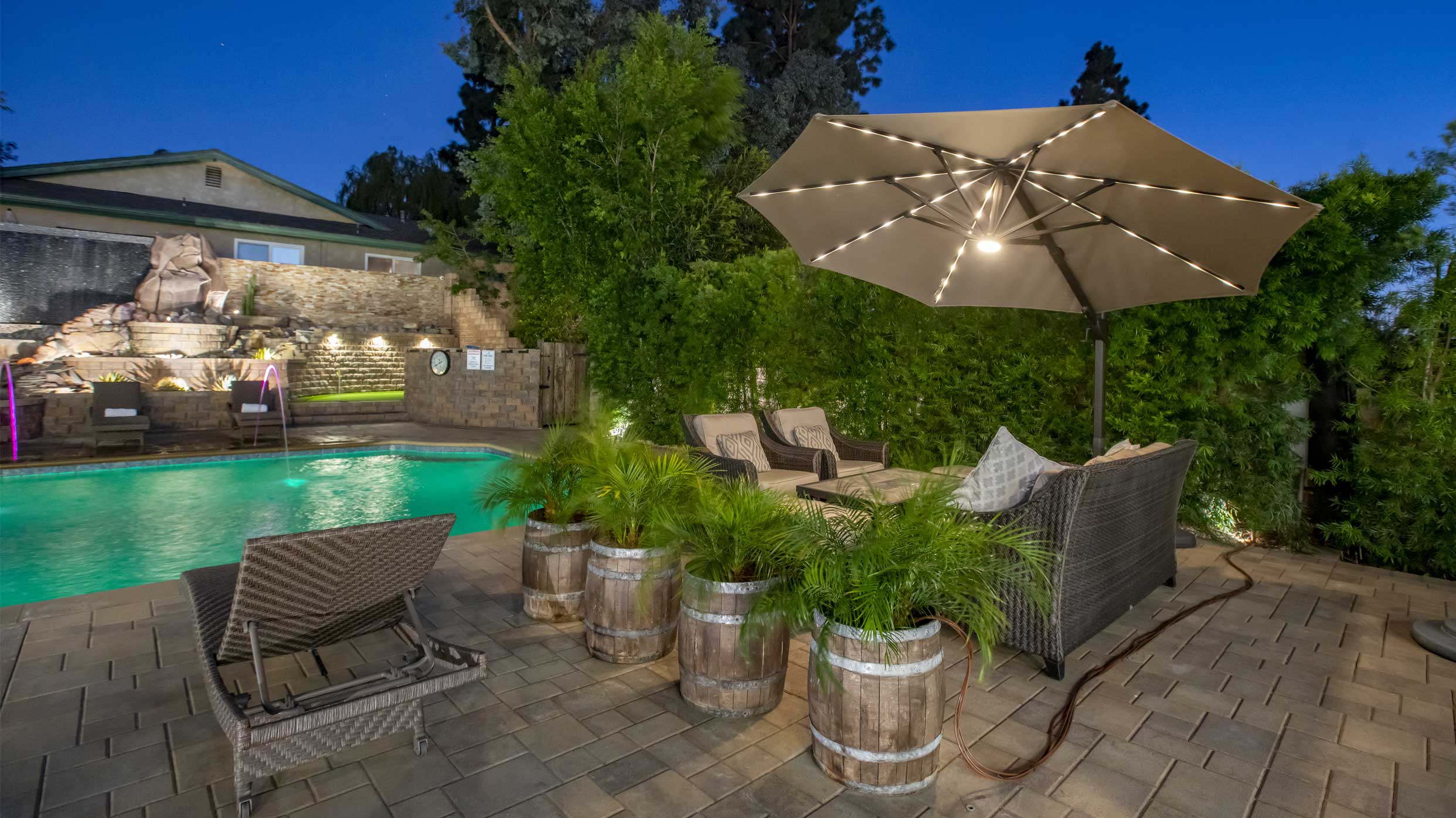 Outdoor-Seating-Area-_-Wish-Recovery-Luxury-Rehab-&-Detox