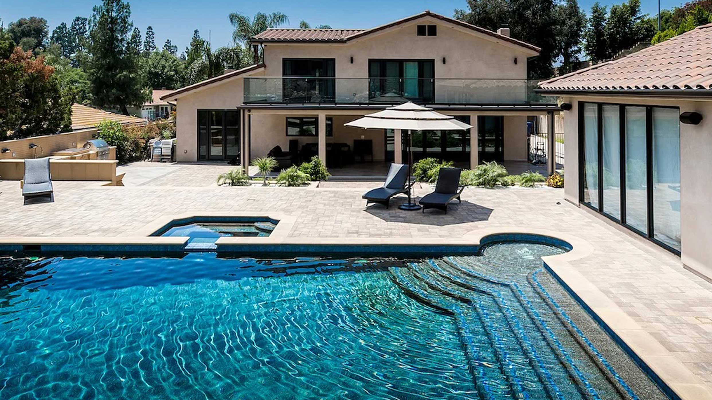 Pool-and-Summer-kitchen-_-Wish-Recovery-Luxury-Rehab-&-Detox