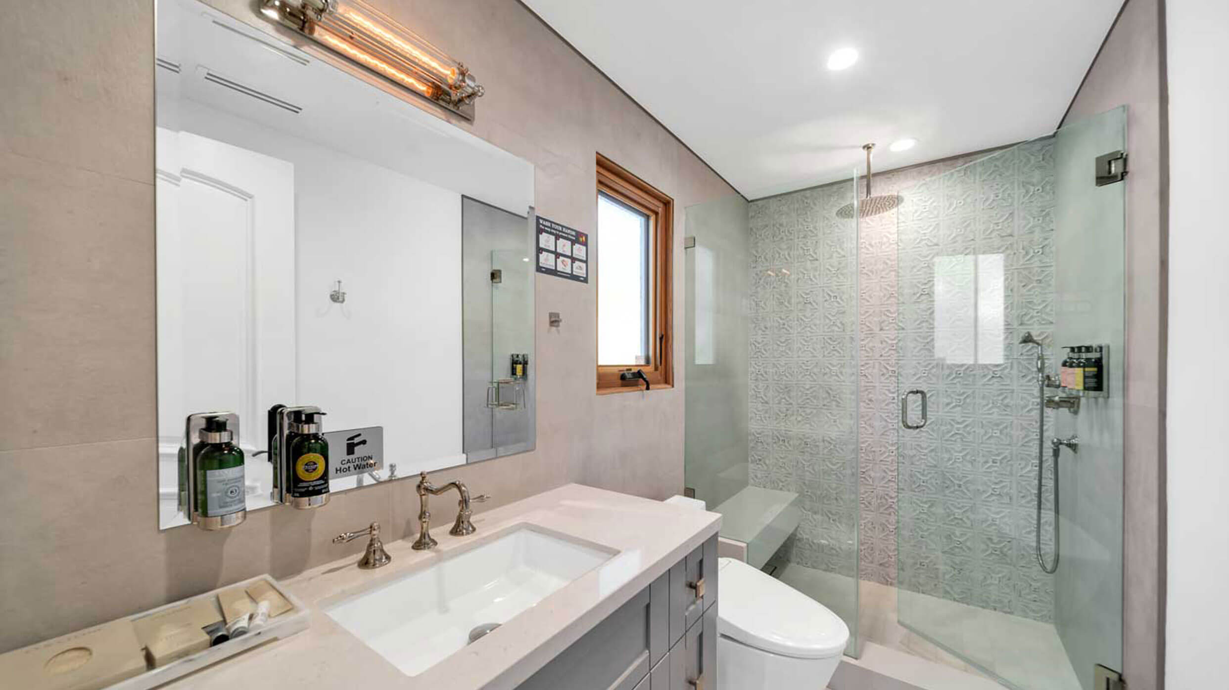 Private-Bathrooms-_-Wish-Recovery